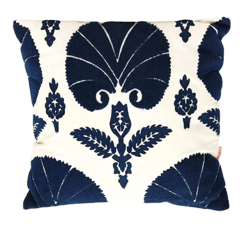 Cushion Thebes